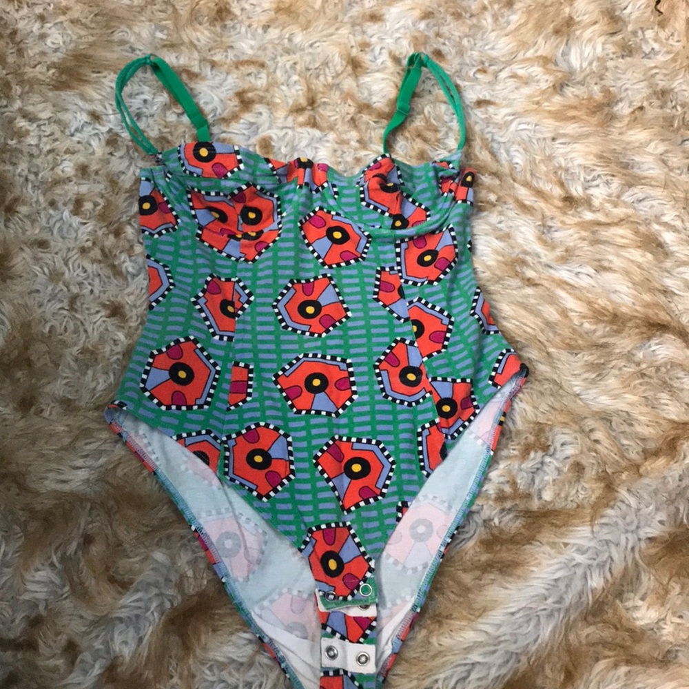 American apparel body suit